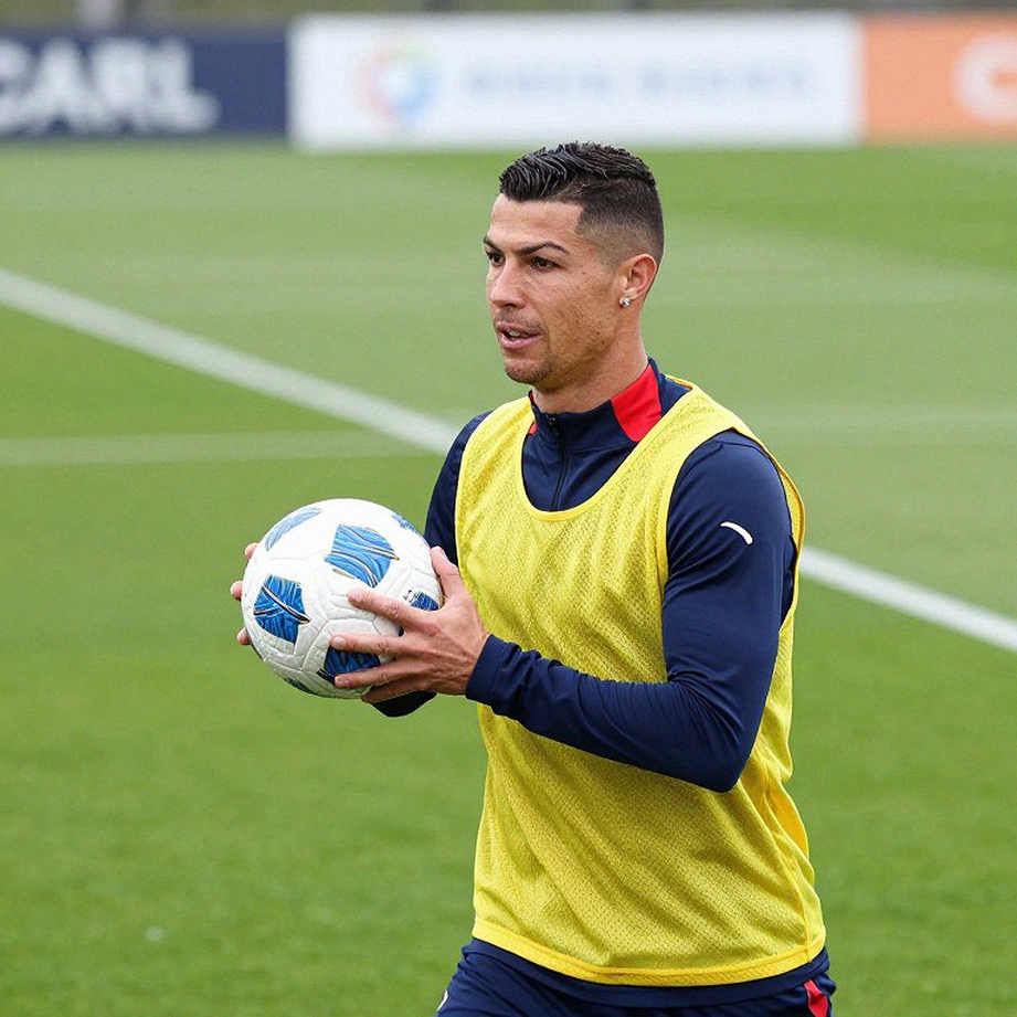 Nine Dimensions of Football Analysis: From a 14-Metre Gap to an Empty Data Sheet Nine Dimensions of Football Analysis: From a 14-Metre Gap to an Empty Data Sheet
