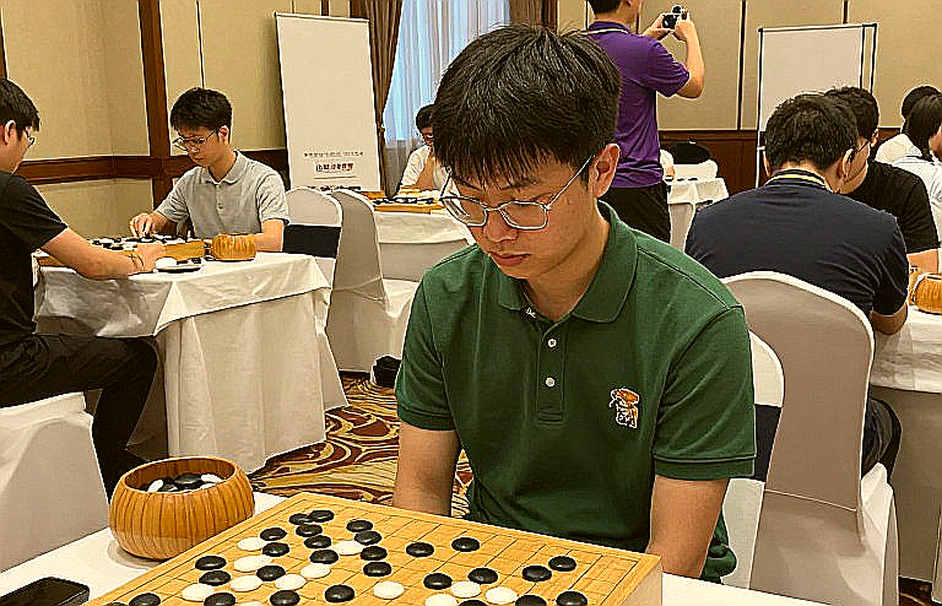 A Diplomatic Gift from the Chessboard: Sindarov's Handwritten Scoresheet and the India-Uzbekistan Chess Story