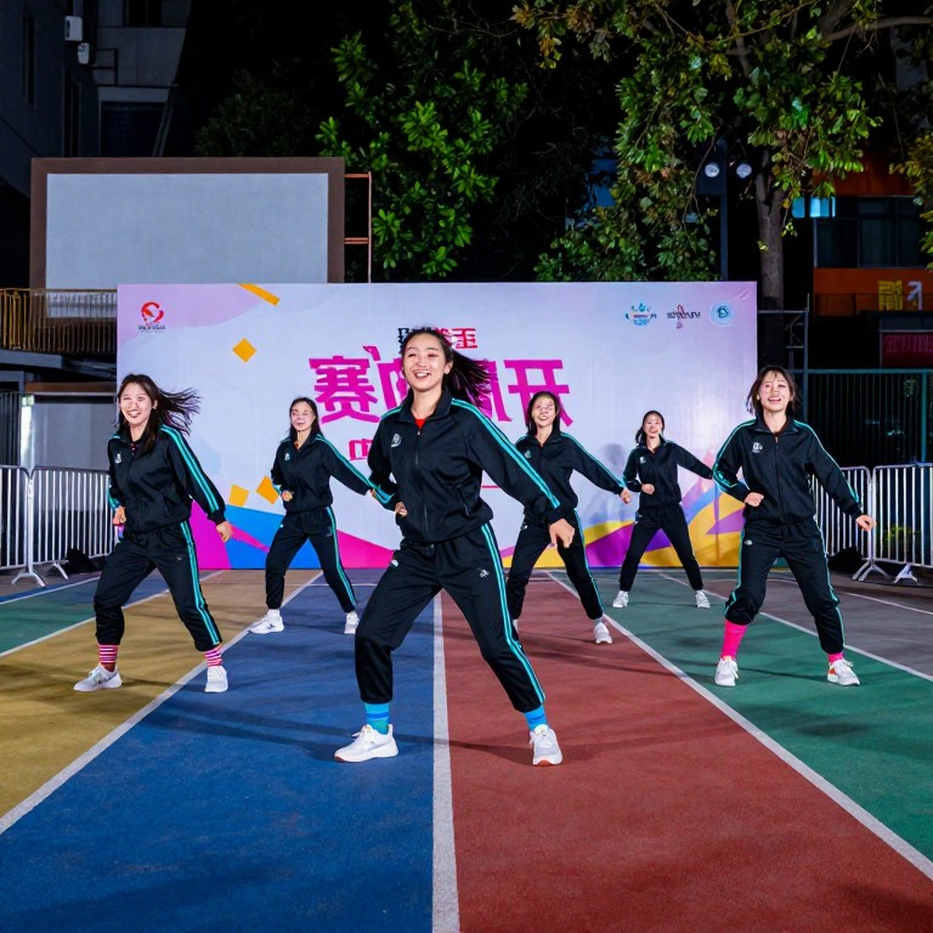 Amy Hunt kết thúc mùa giải với 22.16s tại chung kết Diamond League: Bước chạy đầy hứa hẹn trước thềm Ultimate Championships Amy Hunt kết thúc mùa giải với 22.16s tại chung kết Diamond League: Bước chạy đầy hứa hẹn trước thềm Ultimate Championships