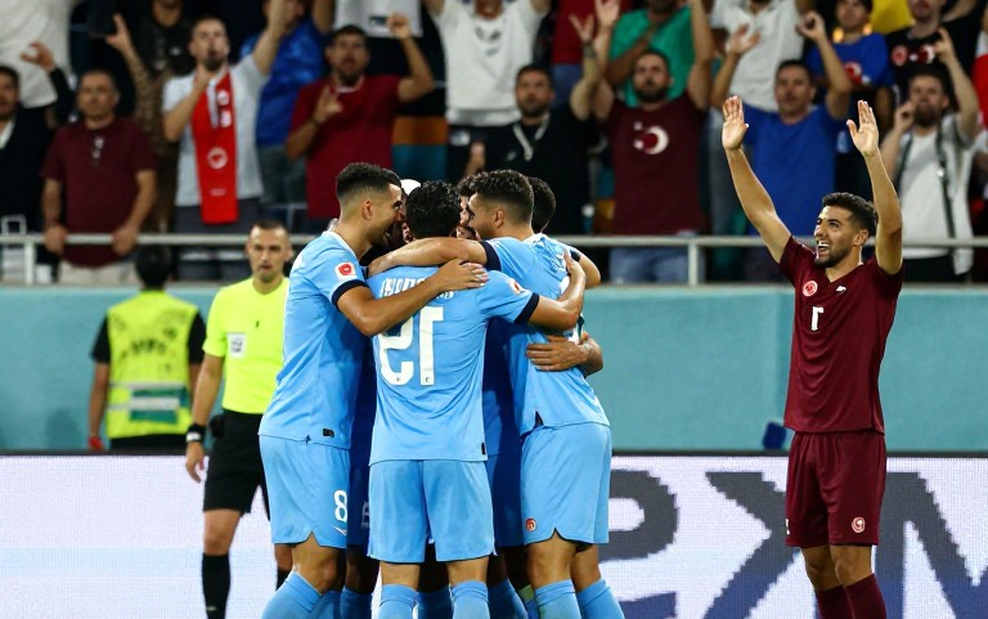 U20 Việt Nam trước ngã rẽ lịch sử: 4 năm chờ đợi hay tấm vé vớt từ khe cửa hẹp? U20 Việt Nam trước ngã rẽ lịch sử: 4 năm chờ đợi hay tấm vé vớt từ khe cửa hẹp?