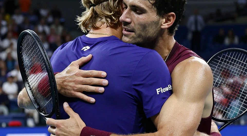 Rybakina, ngôi số 1 và một đêm Arthur Ashe không có tiếng gầm