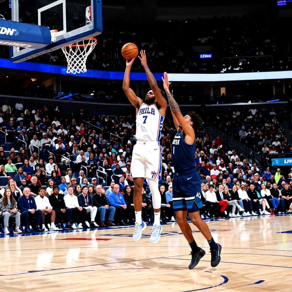 Chima Moneke Predicts Anadolu Efes Will Miss the Playoffs Again: The Mike James Equation and a Cracking Structure Chima Moneke Predicts Anadolu Efes Will Miss the Playoffs Again: The Mike James Equation and a Cracking Structure