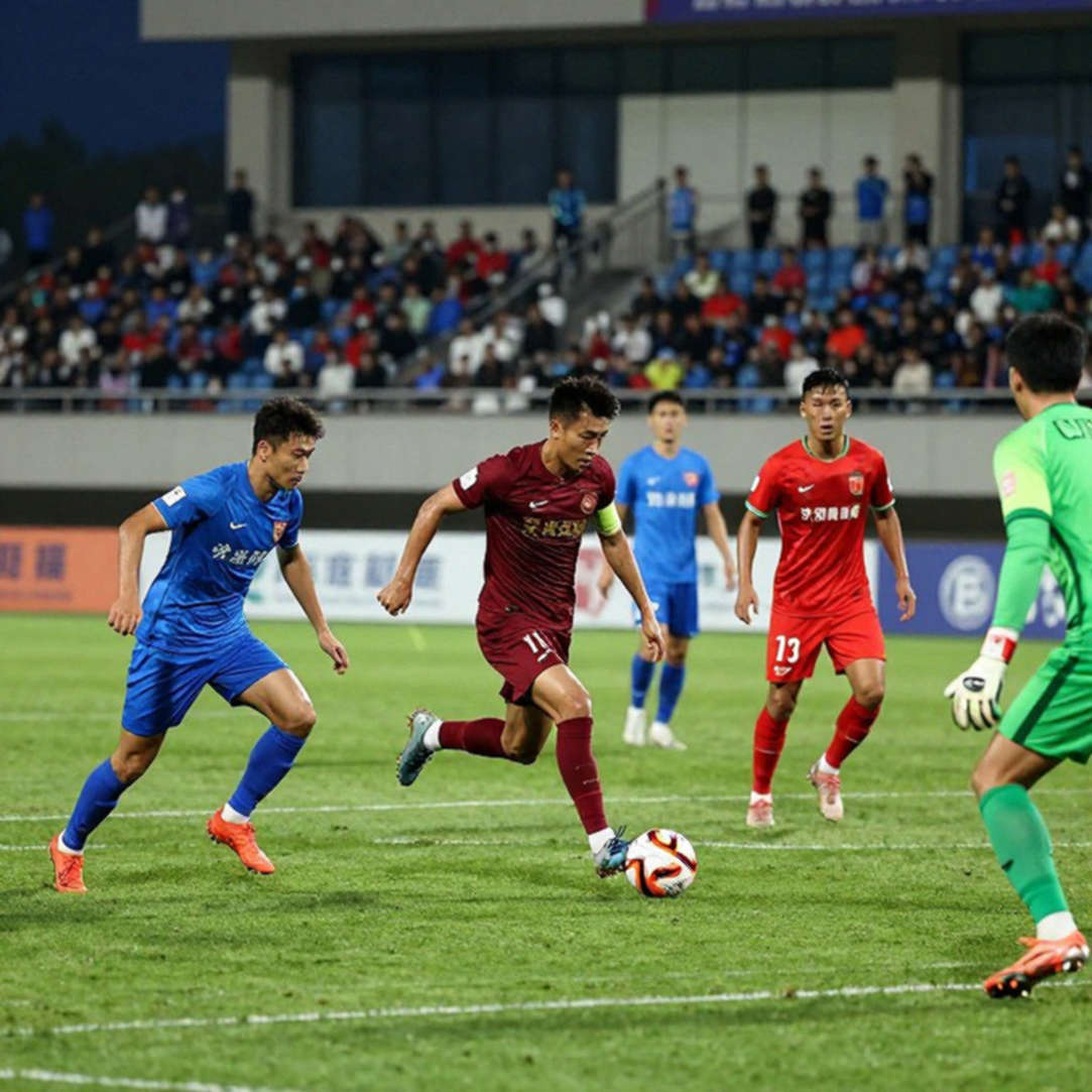 Blank Pages on the Pitch: Football Analysis and the Temptation to Fabricate
