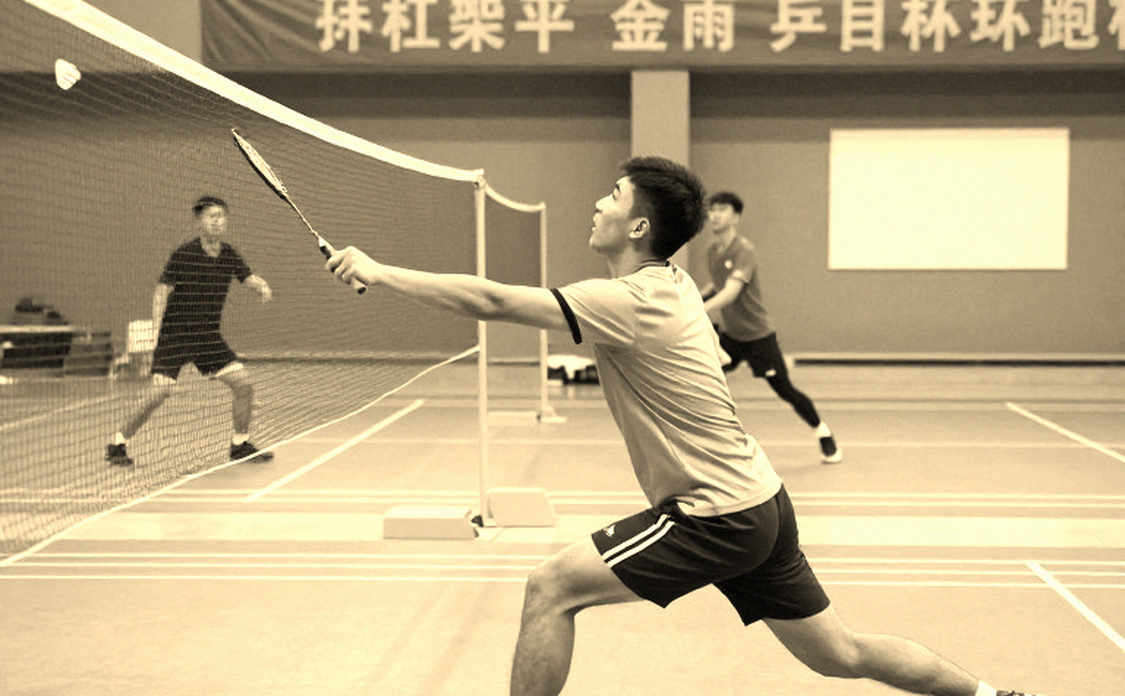 Nguyễn Tiến Minh vượt vòng loại Vietnam Open 2026: Sức mạnh của tuổi 43 và khoảng trống đáng giá Nguyễn Tiến Minh vượt vòng loại Vietnam Open 2026: Sức mạnh của tuổi 43 và khoảng trống đáng giá