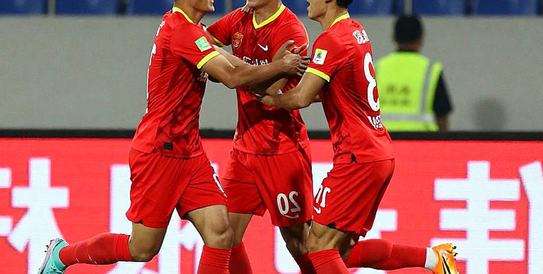 Công Phượng trở lại V-League sau 1.400 ngày: Đồng Nai thua 0-2, tranh cãi penalty và bài toán cho tân binh Công Phượng trở lại V-League sau 1.400 ngày: Đồng Nai thua 0-2, tranh cãi penalty và bài toán cho tân binh