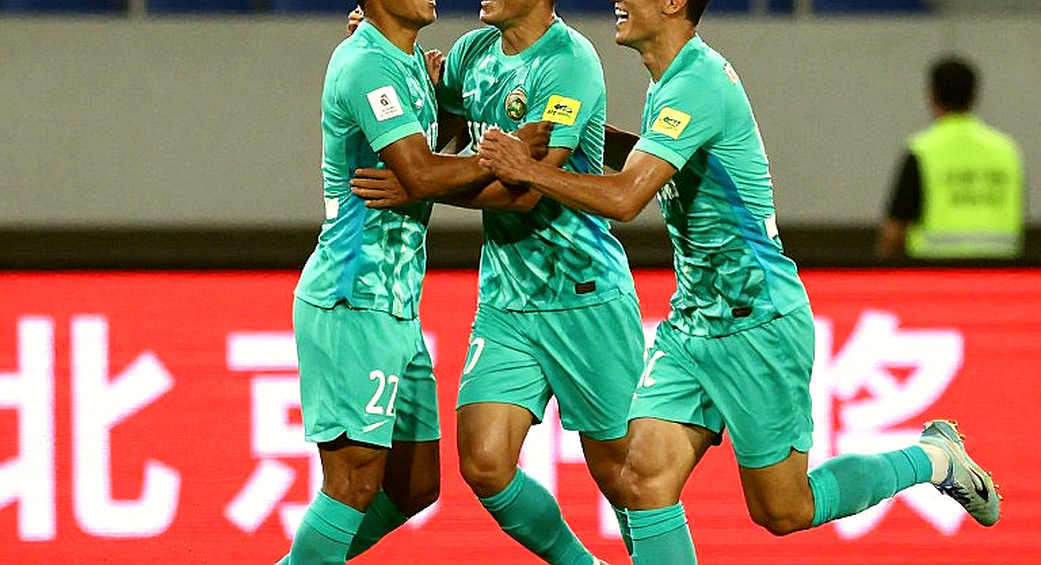 Nova Arianto's Two-Faced Dilemma: Indonesia U-20 Between Life-and-Death and the Australian Dream Nova Arianto's Two-Faced Dilemma: Indonesia U-20 Between Life-and-Death and the Australian Dream