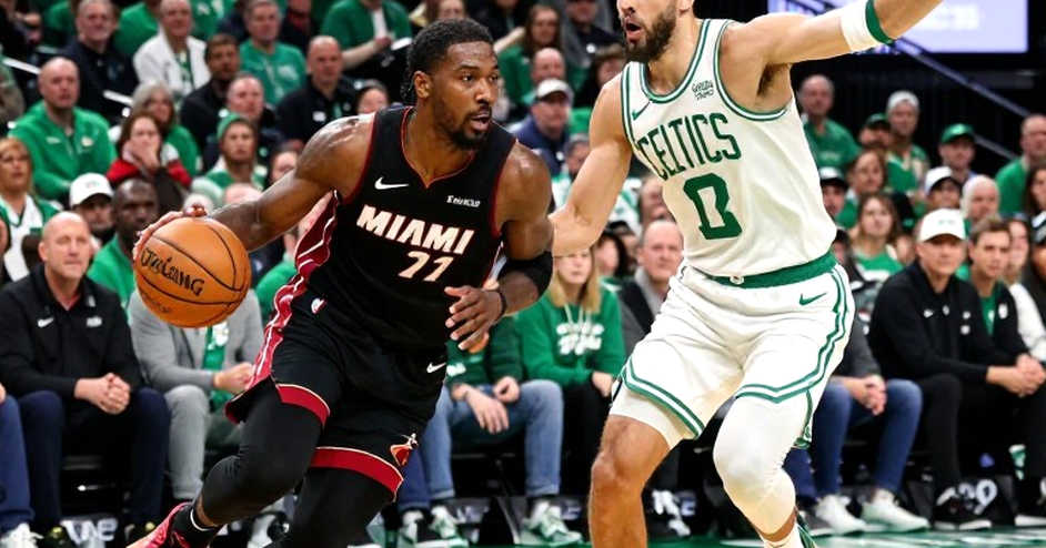 Mike James và cú ngoặt từ Barcelona đến Istanbul: Khi một ngôi sao 36 tuổi chọn lại con đường Mike James và cú ngoặt từ Barcelona đến Istanbul: Khi một ngôi sao 36 tuổi chọn lại con đường