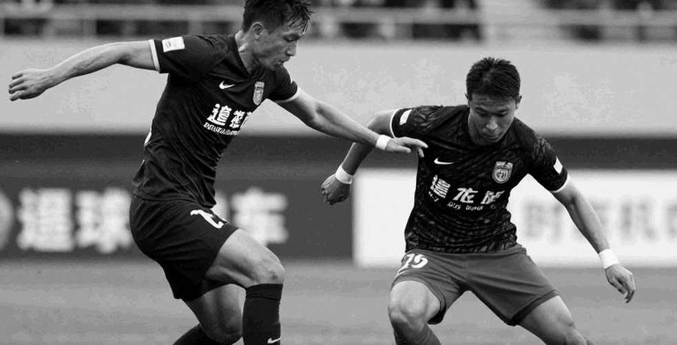 The Transfer Window, PPDA, and the Gaps Data Tables Cannot Fill