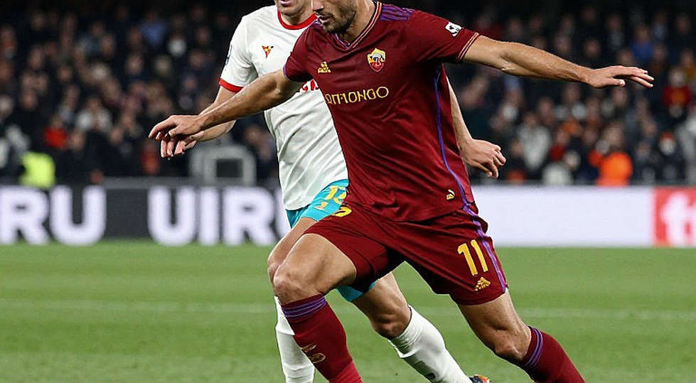 Kỳ chuyển nhượng V-League: Phí ký kết cầu thủ tự do và lớp chìm của hợp đồng