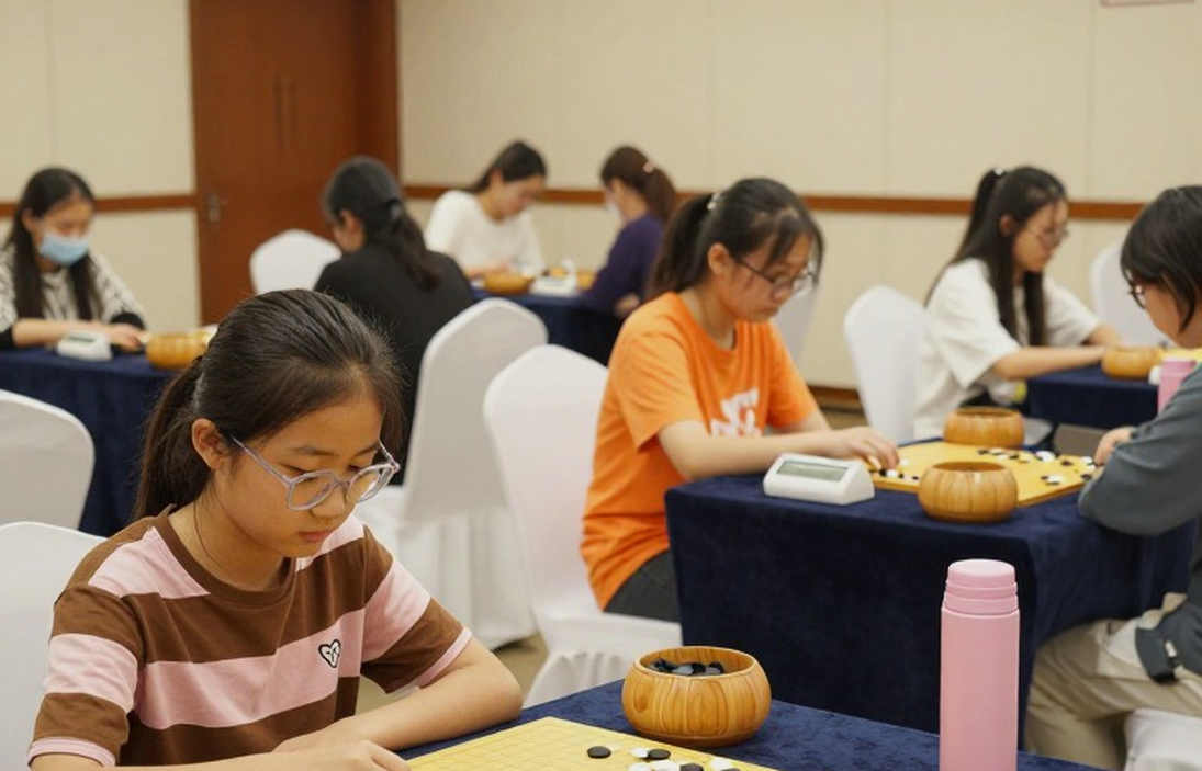 The Empty Square on the Results Board: Vietnam's Chess Season and the Games Nobody Kept The Empty Square on the Results Board: Vietnam's Chess Season and the Games Nobody Kept