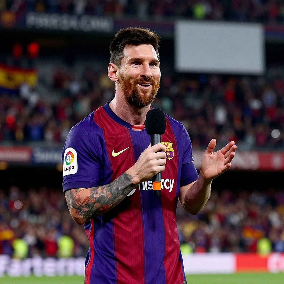 FIFA cấm vĩnh viễn cựu chủ tịch Liên đoàn bóng đá Maldives vì biển thủ quỹ COVID-19 FIFA cấm vĩnh viễn cựu chủ tịch Liên đoàn bóng đá Maldives vì biển thủ quỹ COVID-19