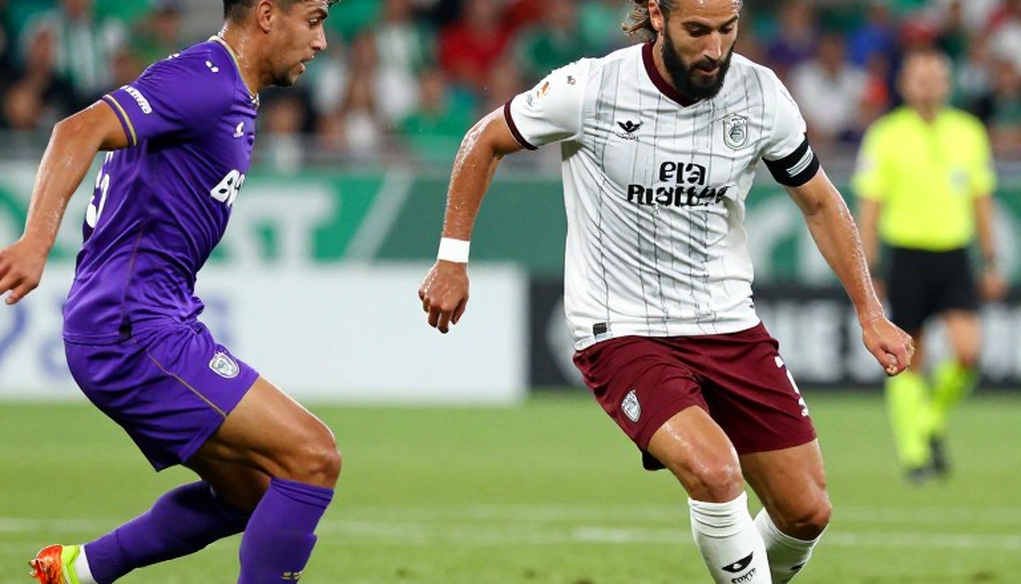 Chợ chuyển nhượng V.League: Niềm tin, tiếng ồn và những thương vụ chết trong im lặng