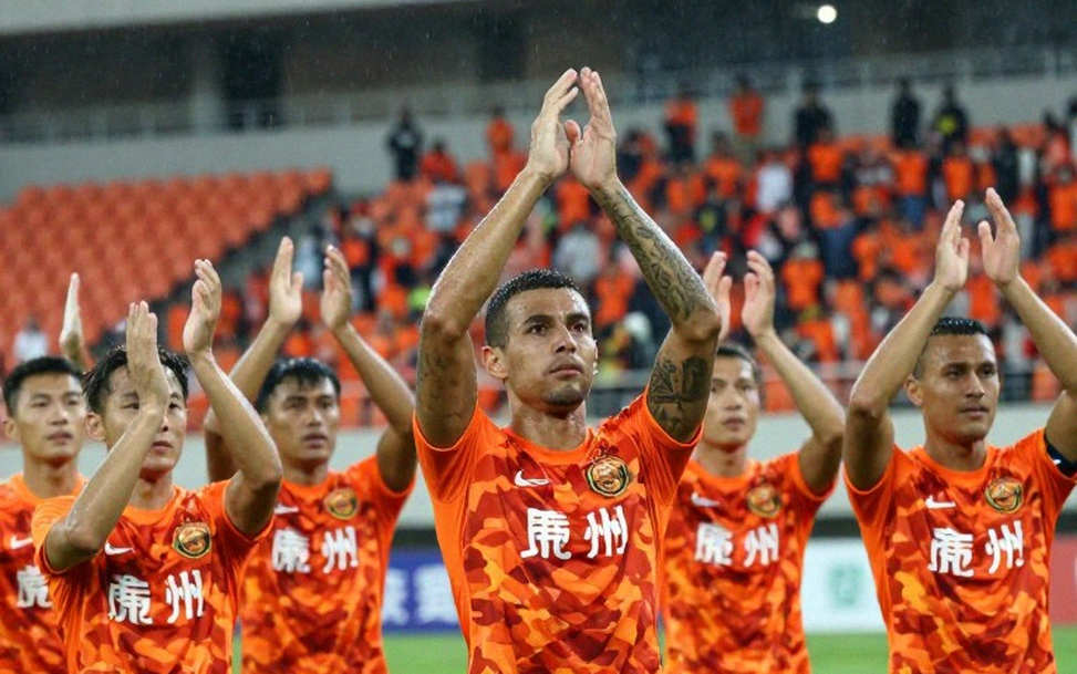 Tuyển nữ Việt Nam thua Đài Bắc Trung Hoa 1-2: hai bàn thua trung lộ và một cánh trái bị bỏ trống Tuyển nữ Việt Nam thua Đài Bắc Trung Hoa 1-2: hai bàn thua trung lộ và một cánh trái bị bỏ trống