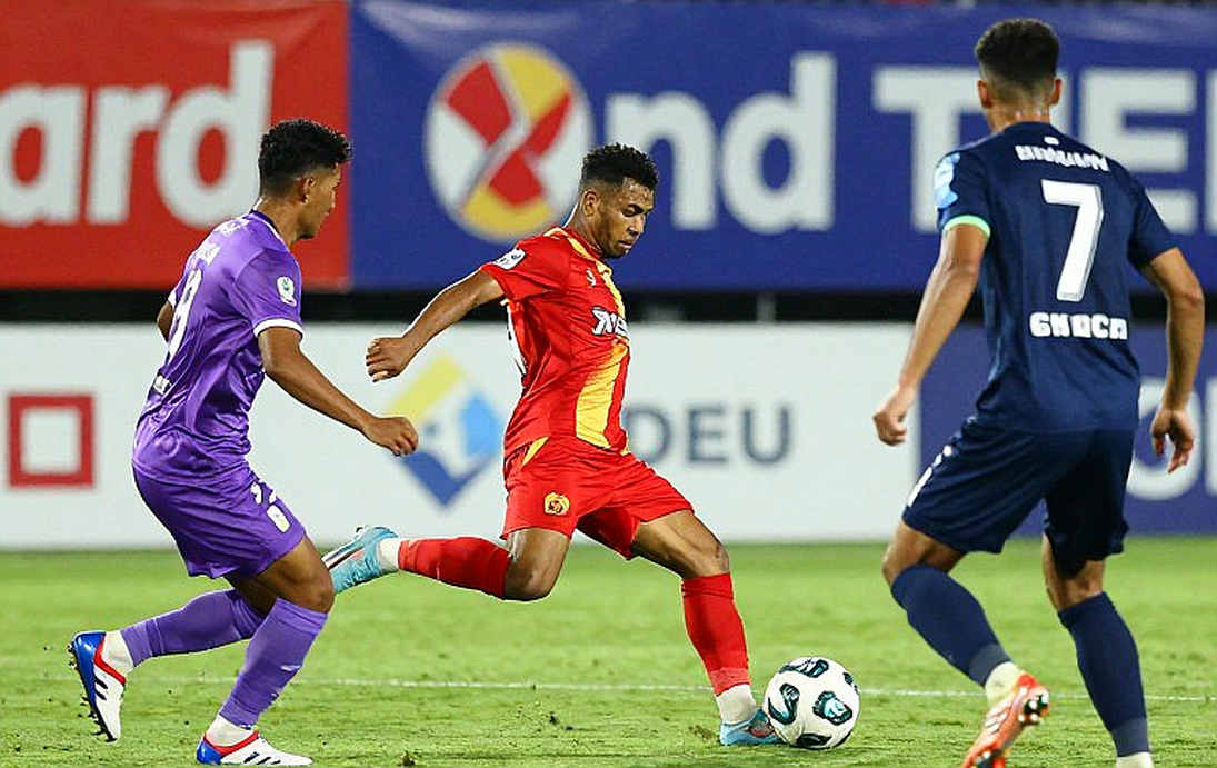V.League 2026-25: Bài học từ không gian — đội bóng Việt đang đi tìm chiến thắng bằng sai số kiểm soát V.League 2026-25: Bài học từ không gian — đội bóng Việt đang đi tìm chiến thắng bằng sai số kiểm soát
