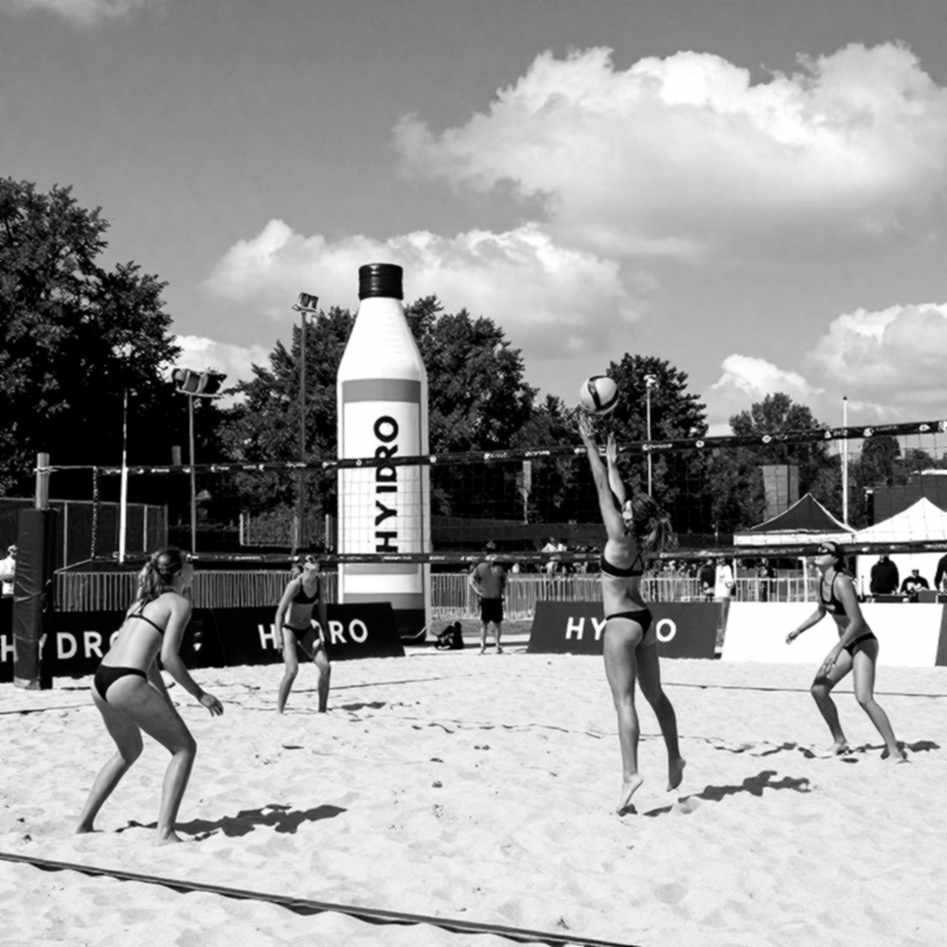 Cú ngã ở rào số 10: Sự im lặng của khán đài SEA Games 29 và bài học cho báo chí thể thao Việt Nam