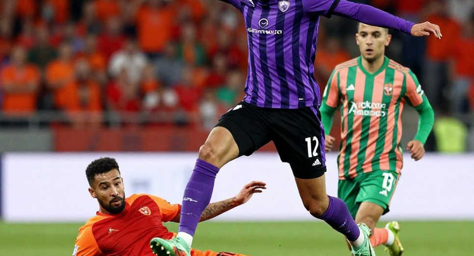 Việt Nam 1-0 Philippines: Ba điểm có thật, nhưng lời tuyên án thì chưa