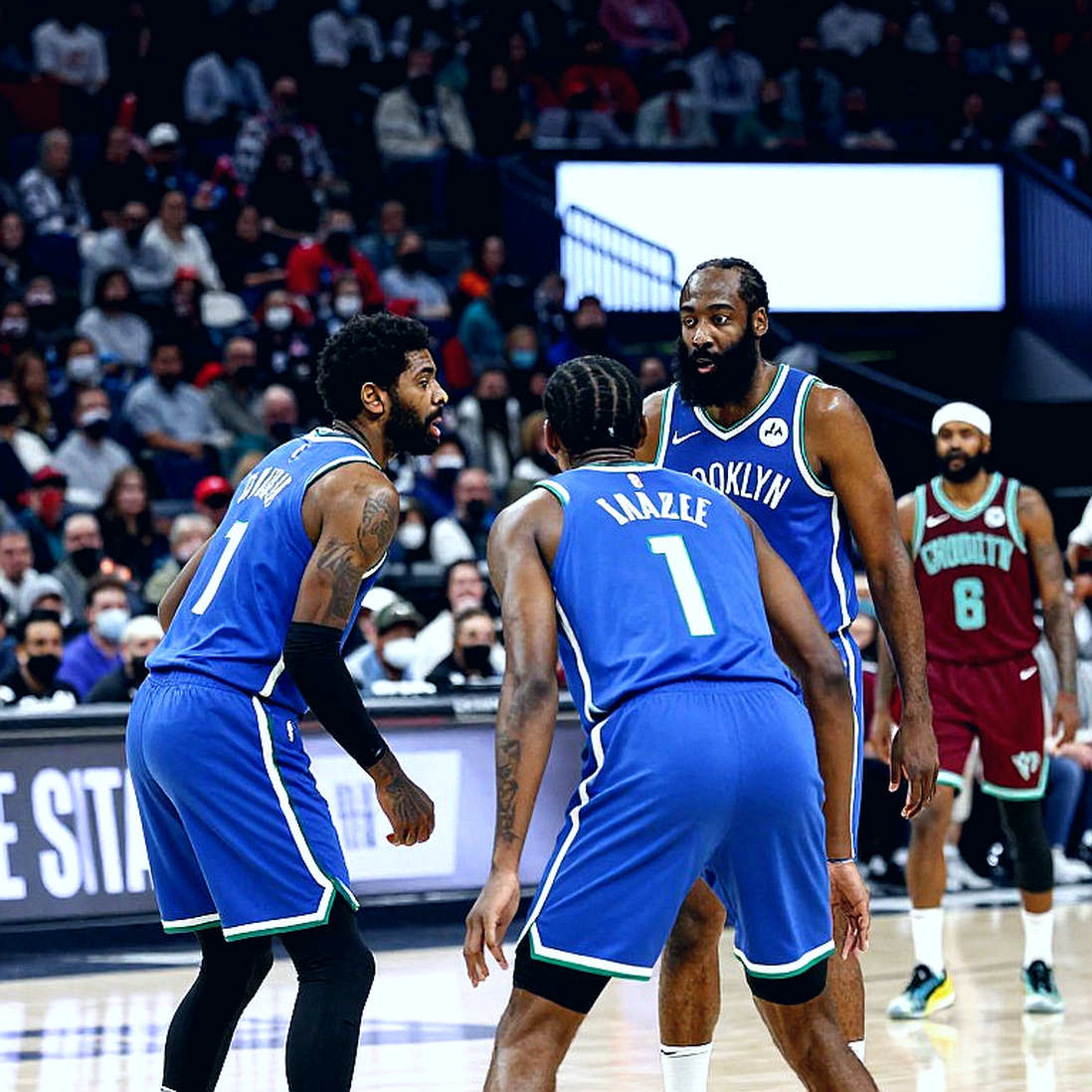Maxi Kleber và BC Roma: Đọc bản kê khai trước khi đọc tin đồn Maxi Kleber và BC Roma: Đọc bản kê khai trước khi đọc tin đồn