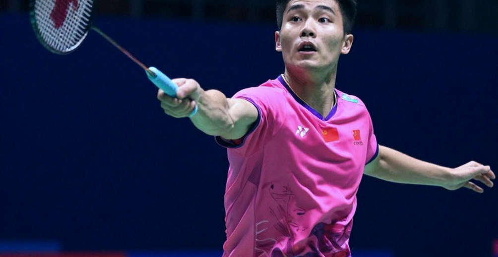 Đêm Aichi-Nagoya và PV Sindhu: Khi đồng hồ đánh bại cú đập cầu