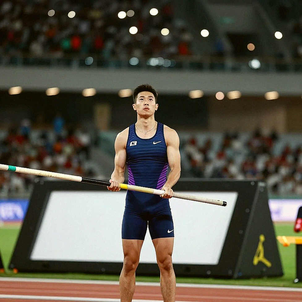 Amy Hunt sets season best 22.16s at Diamond League Brussels, affirming peak form after 4 European gold medals