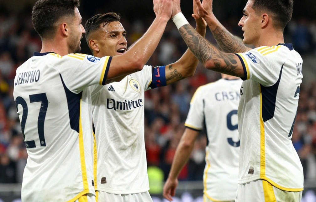 Khi dữ liệu im lặng: V.League và thói quen lấp khoảng trắng bằng câu chuyện Khi dữ liệu im lặng: V.League và thói quen lấp khoảng trắng bằng câu chuyện
